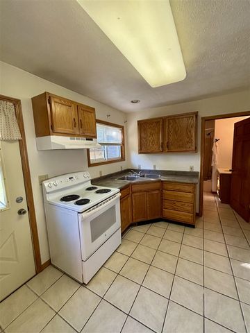 4435 Indian Isle, Battle Creek, MI 49017