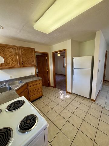 4435 Indian Isle, Battle Creek, MI 49017