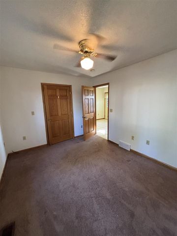 4435 Indian Isle, Battle Creek, MI 49017