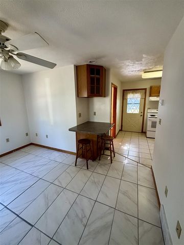 4435 Indian Isle, Battle Creek, MI 49017