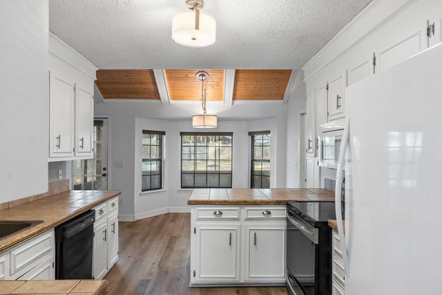 95 Nightingale Manor, North Charleston, SC 29418