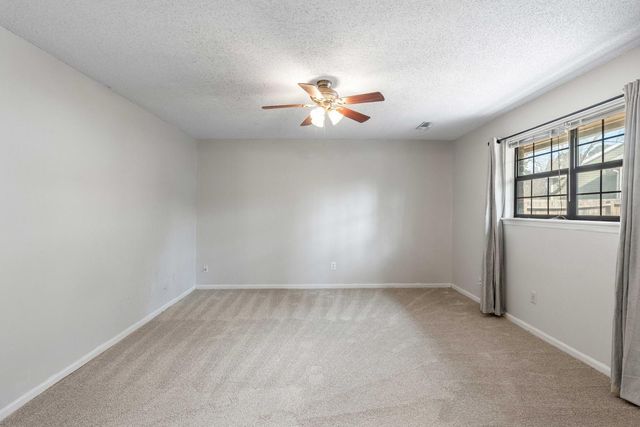 95 Nightingale Manor, North Charleston, SC 29418