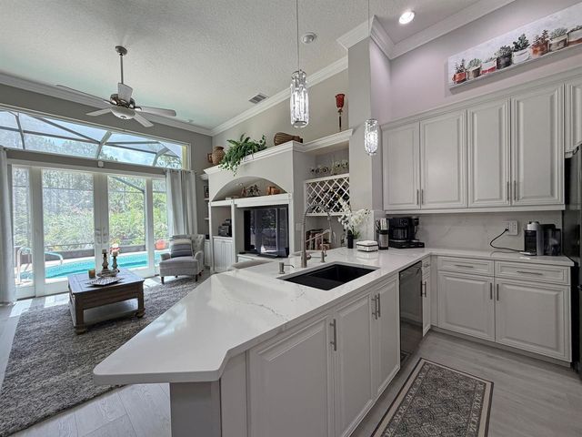 728 SW Lake Charles Circle, Port St. Lucie, FL 34986