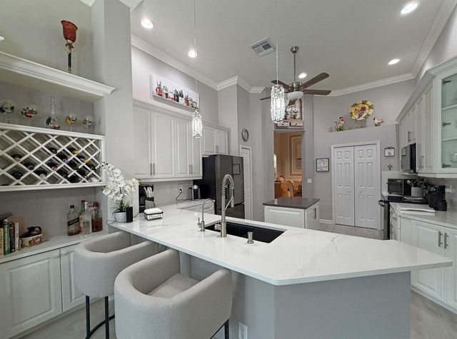 728 SW Lake Charles Circle, Port St. Lucie, FL 34986
