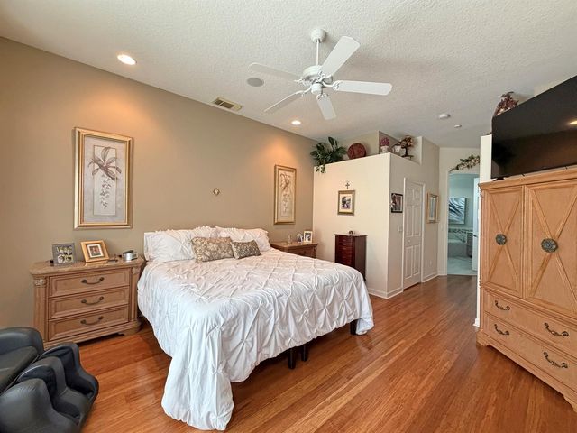 728 SW Lake Charles Circle, Port St. Lucie, FL 34986