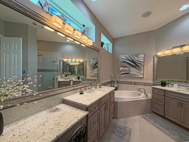728 SW Lake Charles Circle, Port St. Lucie, FL 34986