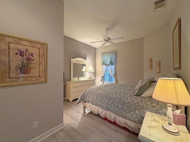 728 SW Lake Charles Circle, Port St. Lucie, FL 34986