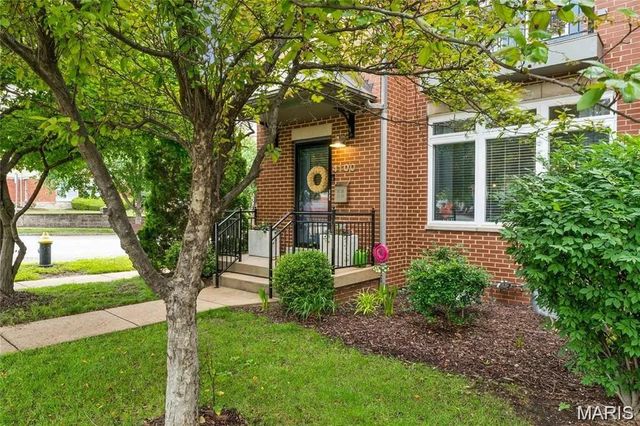 4100 Olive Street, St Louis, MO 63108