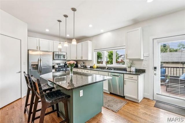 4100 Olive Street, St Louis, MO 63108