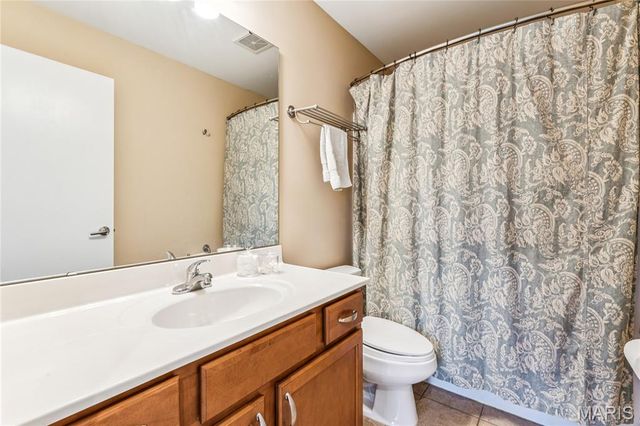4100 Olive Street, St Louis, MO 63108