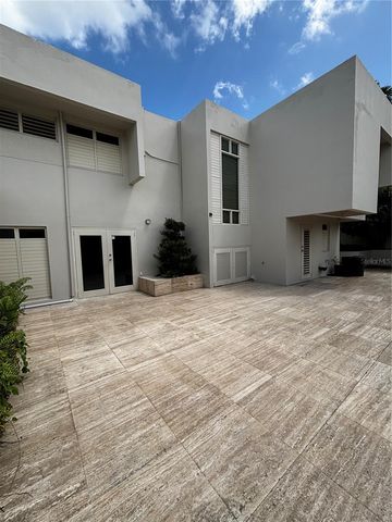 201 PATRICIA, Guaynabo, PR 00966