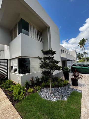 201 PATRICIA, Guaynabo, PR 00966
