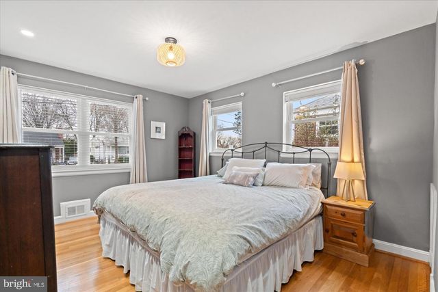 2213 DARROW ST, Silver Spring, MD 20902