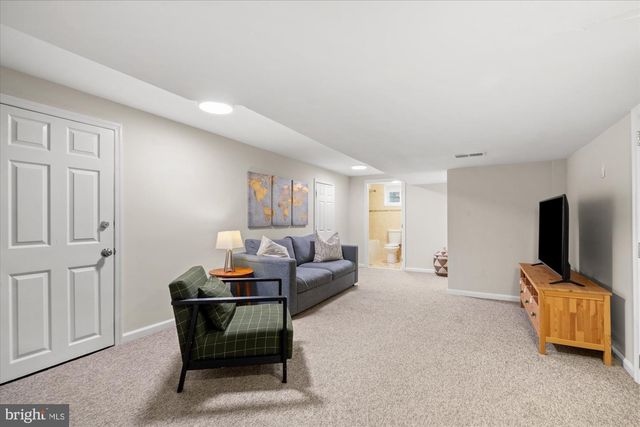 2213 DARROW ST, Silver Spring, MD 20902