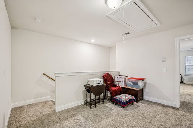 429 Palmetto Dr, Columbia, TN 38401