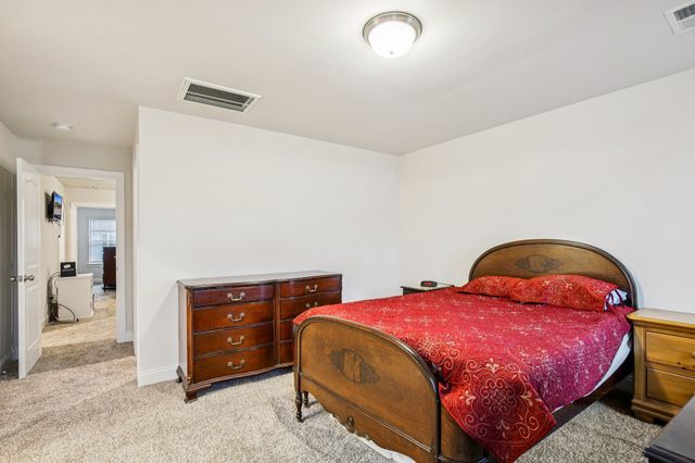 429 Palmetto Dr, Columbia, TN 38401