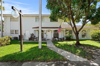 7911 Camino Cir B-10, Miami, FL 33143