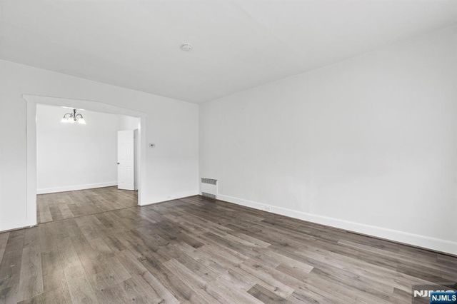 105 Van Riper Avenue 1, Clifton, NJ 07011