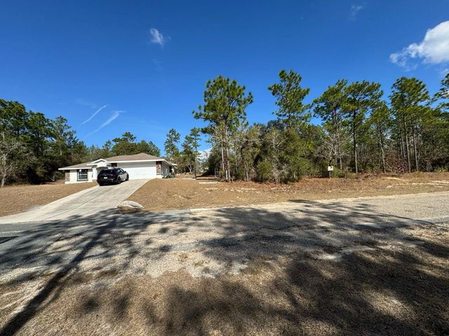 3957 W FIREWOOD LOOP, Dunnellon, FL 34433