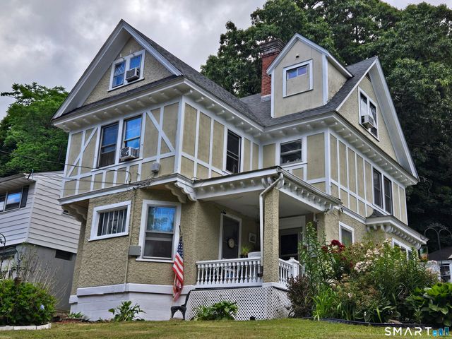 376 Farmington Avenue, Waterbury, CT 06710