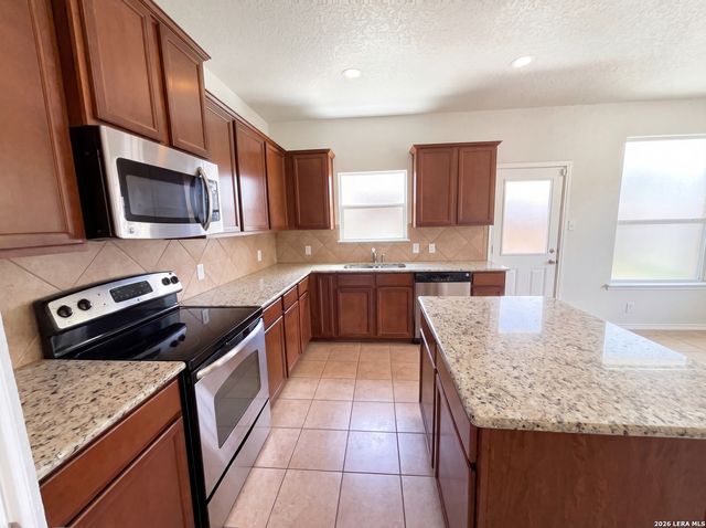 9402 RED STABLE RD, San Antonio, TX 78254
