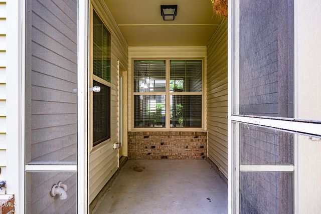 1124 Contessa Drive, Cary, NC 27513