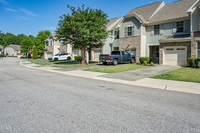 1124 Contessa Drive, Cary, NC 27513