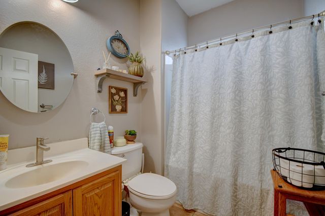 1180 Festival Road NW, Los Lunas, NM 87031