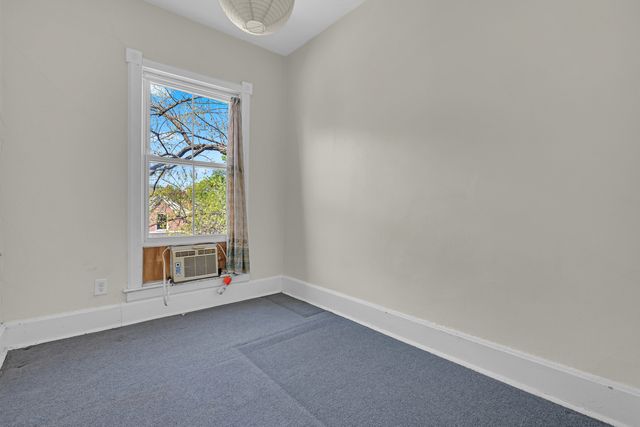 5445 S Dorchester Avenue, Chicago, IL 60615