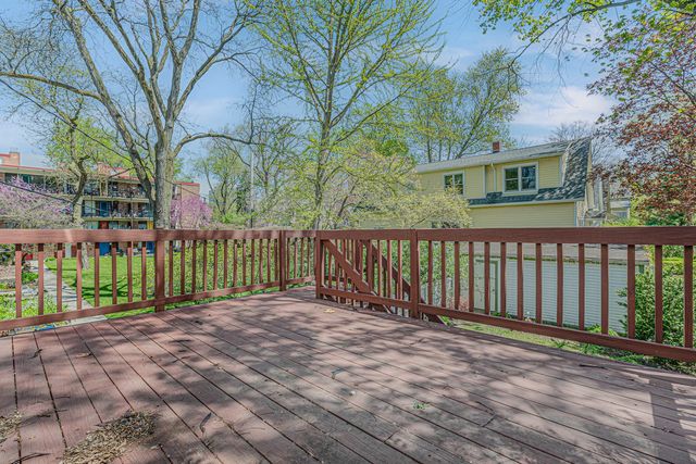 5445 S Dorchester Avenue, Chicago, IL 60615