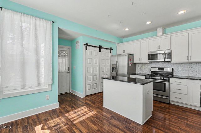 1511 Sassafras Hill Street, Durham, NC 27712