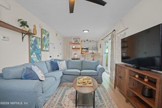 537 6TH Avenue S, Jacksonville Beach, FL 32250