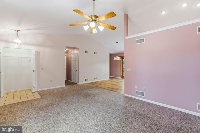630 RICHFIELD DR, Lebanon, PA 17042