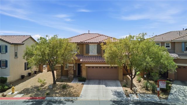 8801 Cavern Peak Drive, Las Vegas, NV 89178