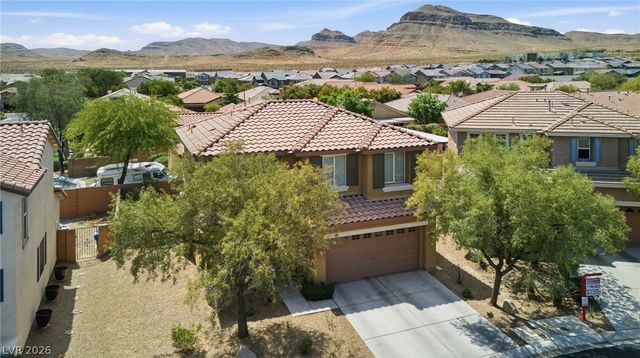 8801 Cavern Peak Drive, Las Vegas, NV 89178