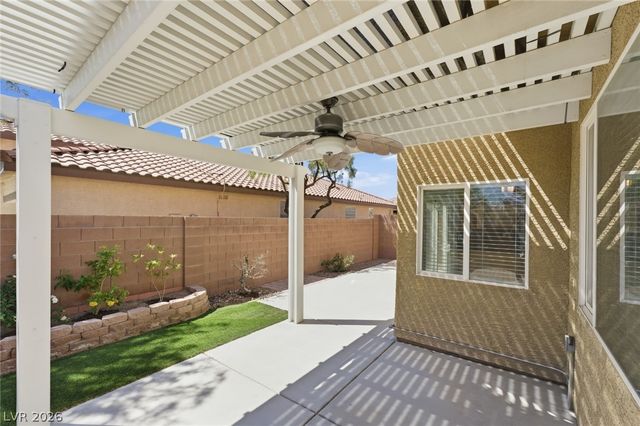 8801 Cavern Peak Drive, Las Vegas, NV 89178