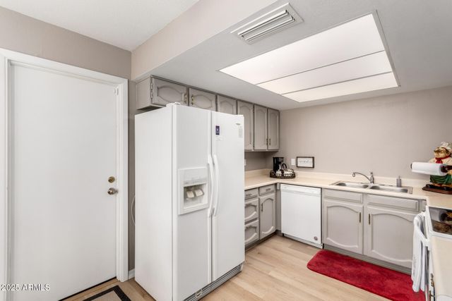 3407 N PLEASANT Drive, Chandler, AZ 85225