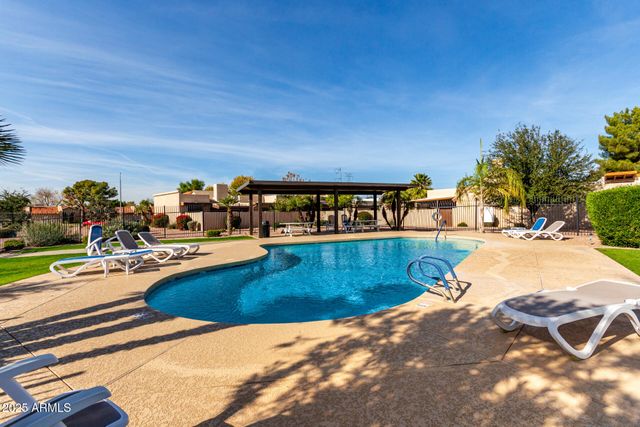 3407 N PLEASANT Drive, Chandler, AZ 85225