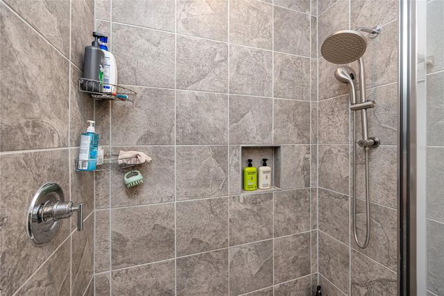 7782 93RD STREET N, Seminole, FL 33777