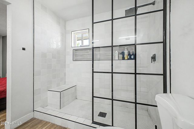 1501 W DUNLAP Avenue, Phoenix, AZ 85021