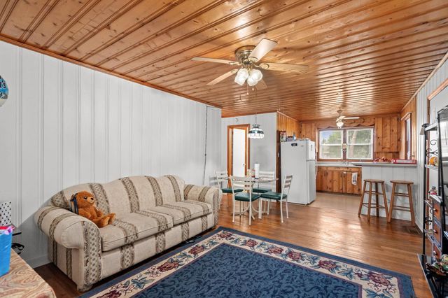 4601 Lewis St., North Myrtle Beach, SC 29582