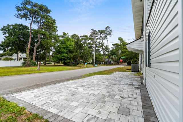 4601 Lewis St., North Myrtle Beach, SC 29582