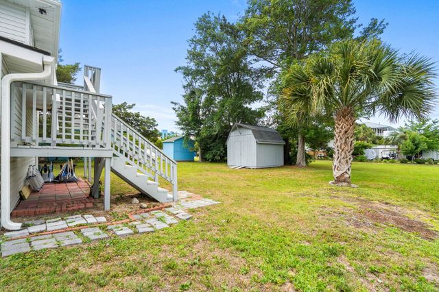 4601 Lewis St., North Myrtle Beach, SC 29582