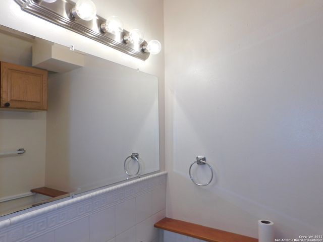 7322 Oak Manor Dr Apt 24, San Antonio, TX 78229