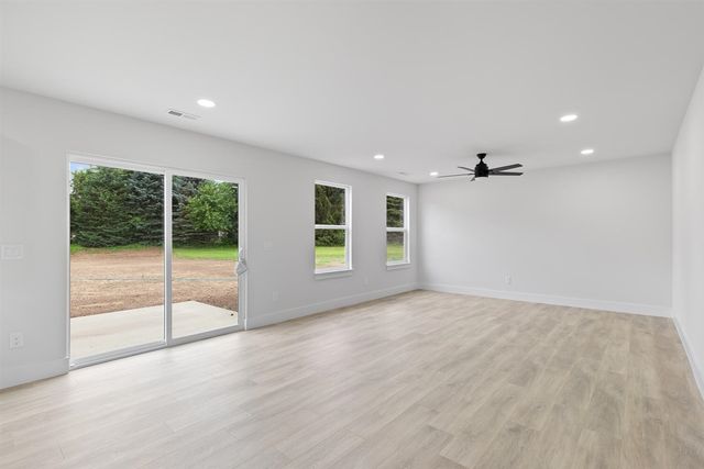 2018 Green Acres Drive, Adrian, MI 49221