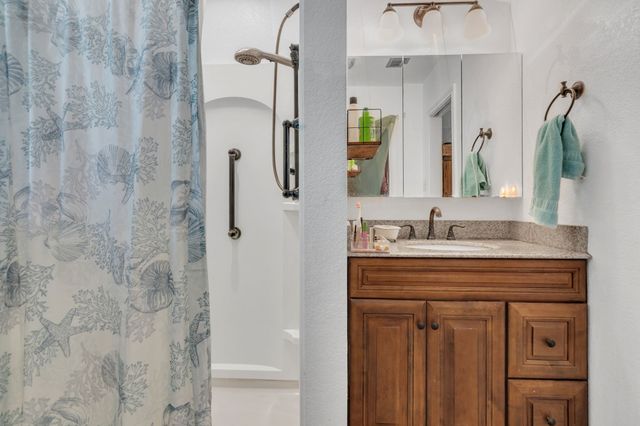 258 Pilot Point Street, Alvarado, TX 76009