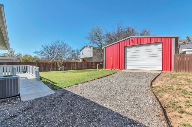 258 Pilot Point Street, Alvarado, TX 76009