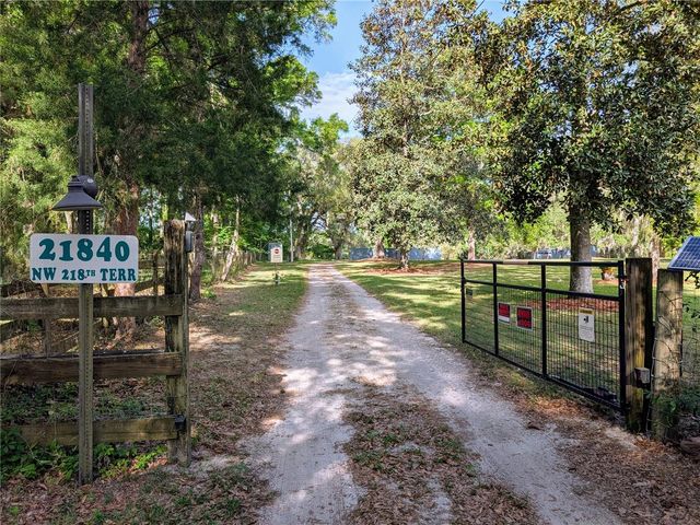 21840 NW 218TH TERRACE, High Springs, FL 32643