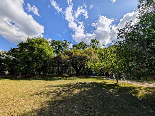 21840 NW 218TH TERRACE, High Springs, FL 32643