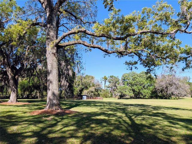 21840 NW 218TH TERRACE, High Springs, FL 32643